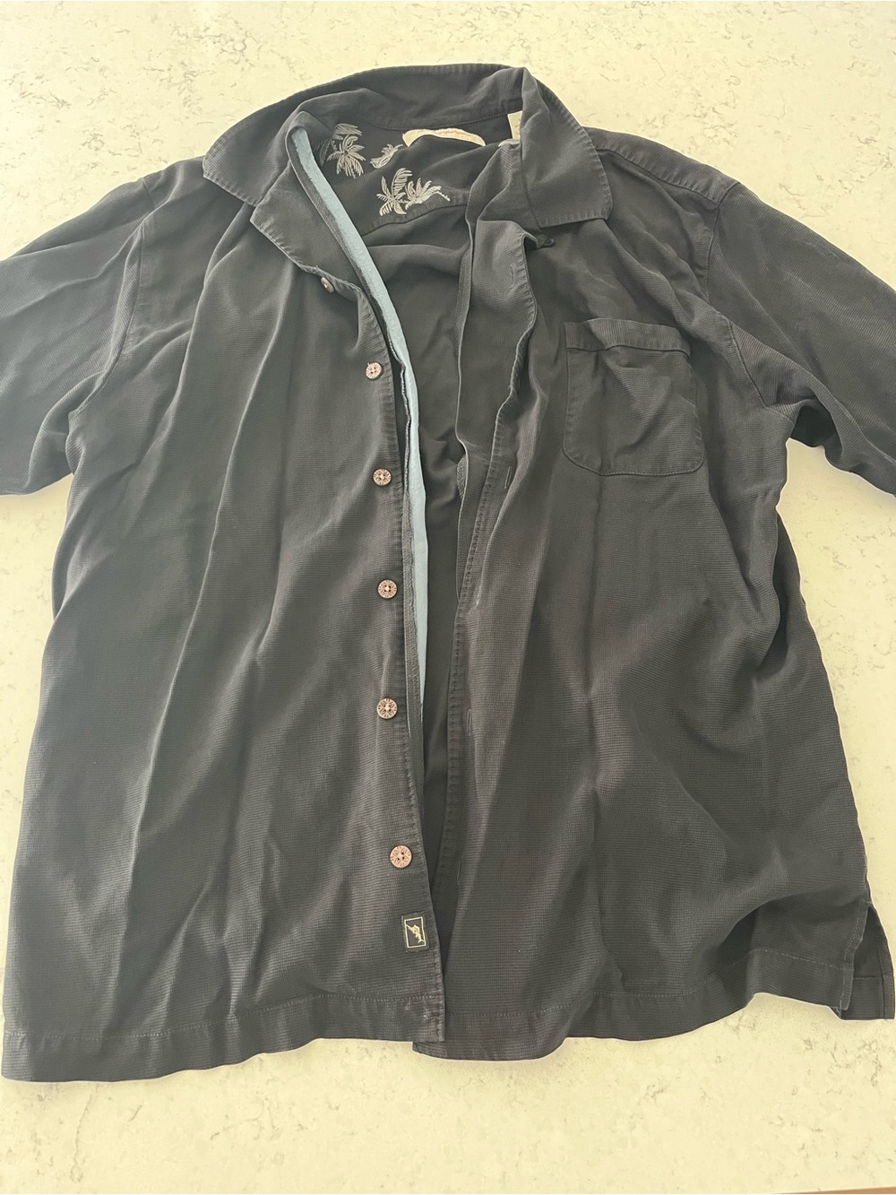 Tommy Bahama Black Short-Sleeve 100% Silk Button Down Shirt with Palm Embroidery